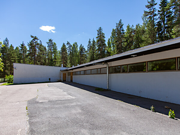 H&auml;rk&auml;vehmaan koulu